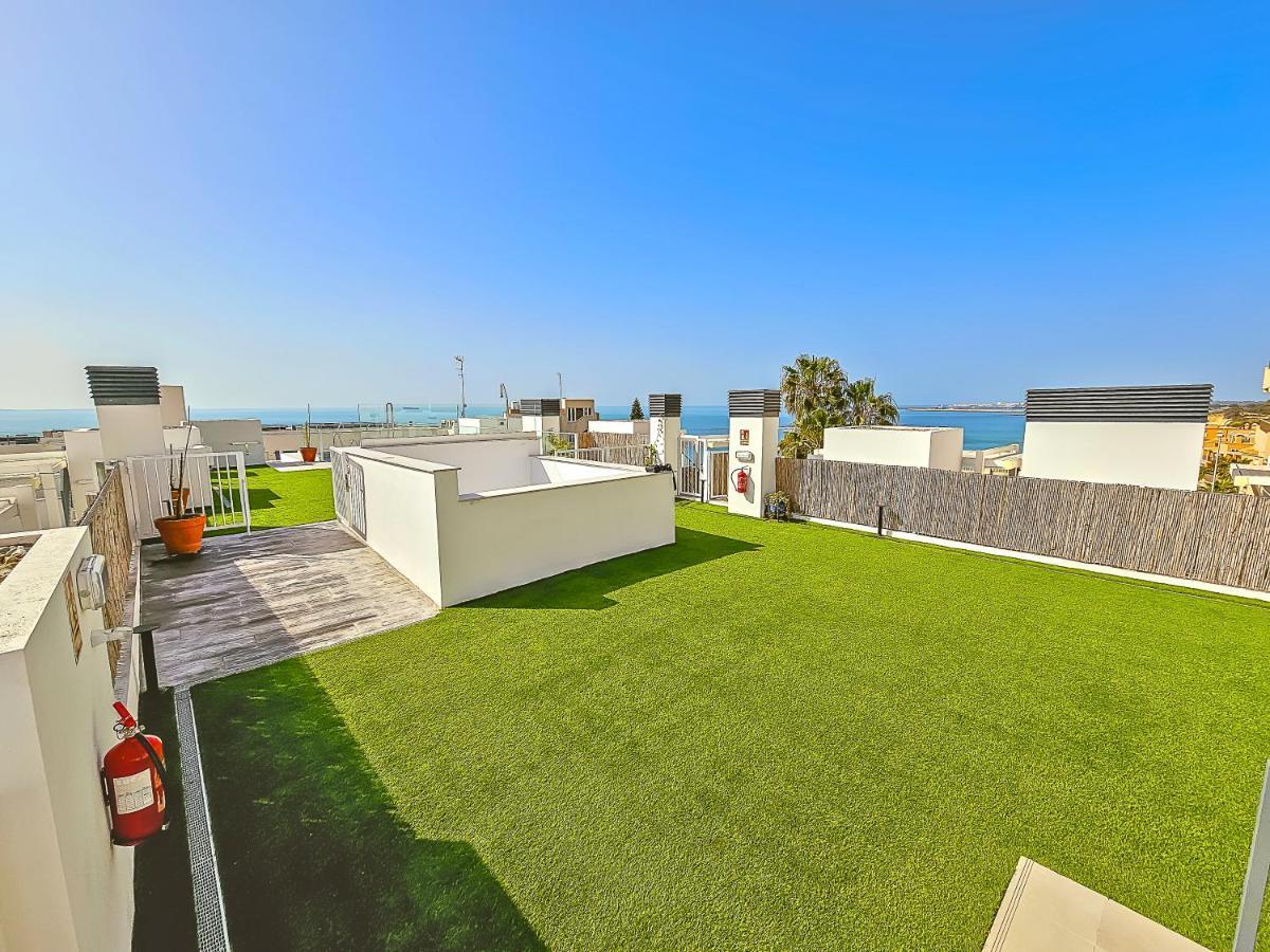 Oceanfront Duplex With A Rooftop Pool And Terrace Ель-Пуерто-де-Санта-Марія Екстер'єр фото