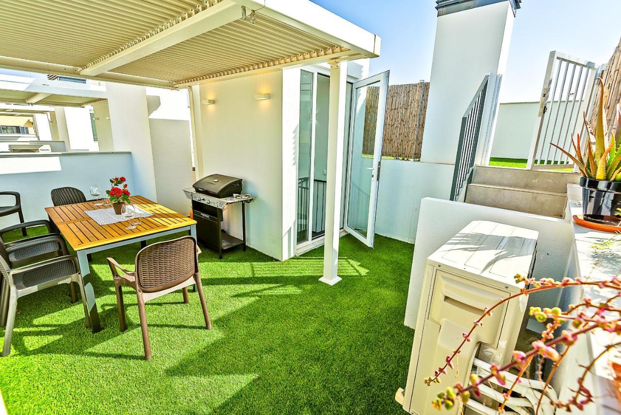 Oceanfront Duplex With A Rooftop Pool And Terrace Ель-Пуерто-де-Санта-Марія Екстер'єр фото